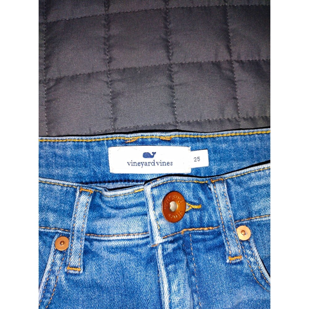Vineyard Vines Women’s Blue Denim Cut Off Shorts 25 Light Wash Mid Rise